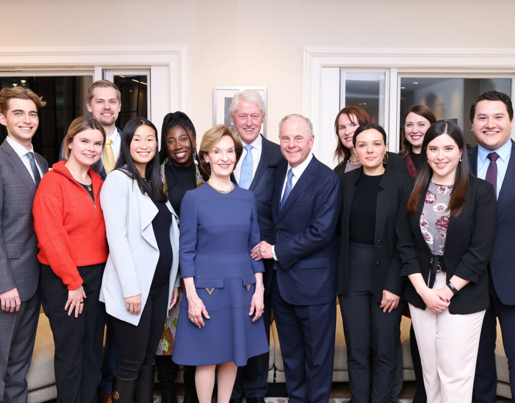 Vital Voices hosted President Bill Clinton, the Clinton School of Public Service, and the McLarty Scholars for a reception and board meeting at the Vital Voices Global Headquarters for Women’s Leadership. 